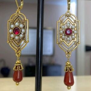 Red Rhinestone Dangle Earrings with Pearls Art Deco Vintage